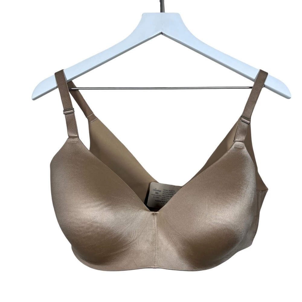 Soma Womens Vanishing Back Wireless Bra Size 38D Tan Neutral Adjustable Straps